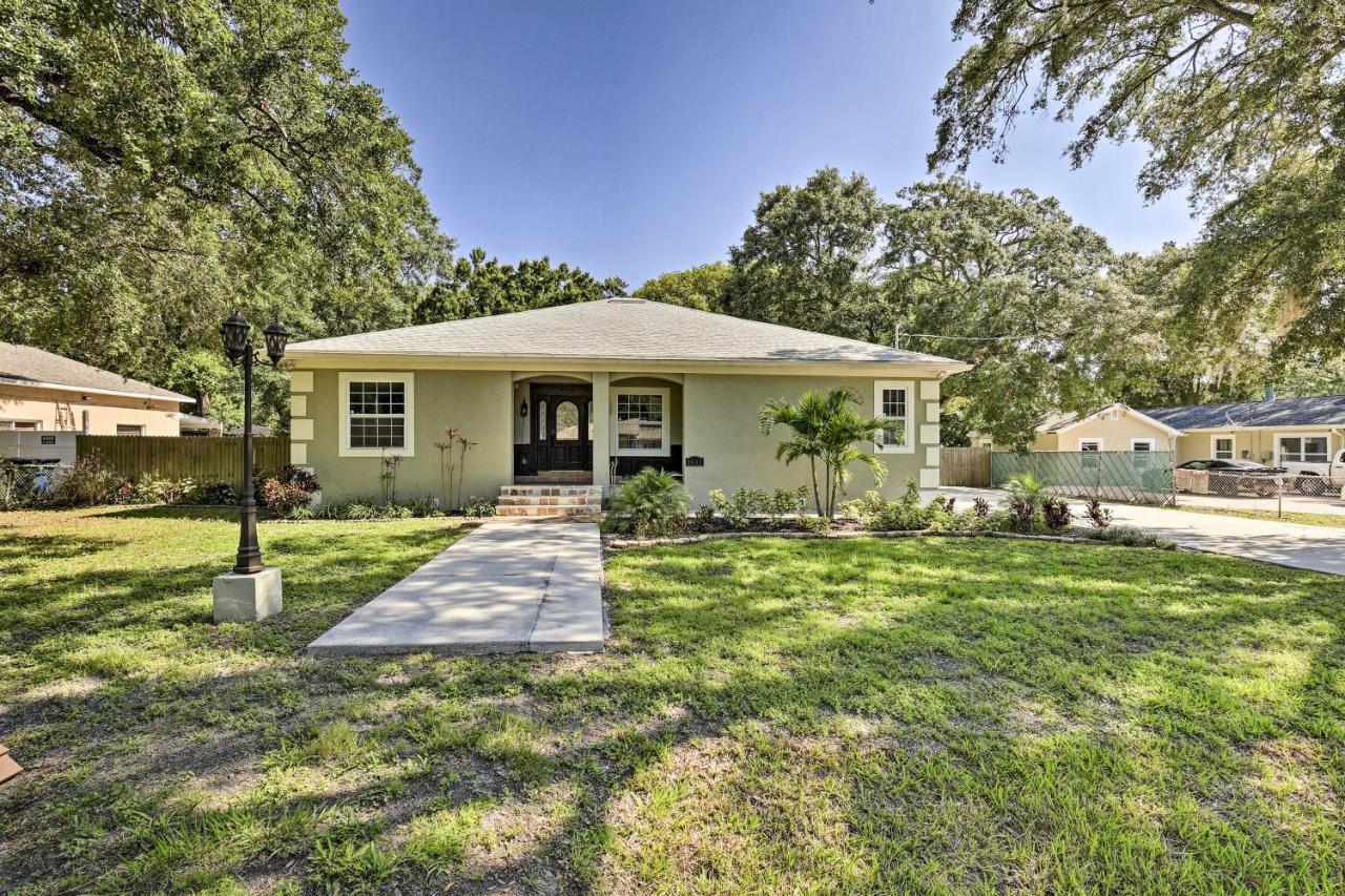 فيلا Tampa Oasis With Pool About 7 Mi To Busch Gardens! المظهر الخارجي الصورة