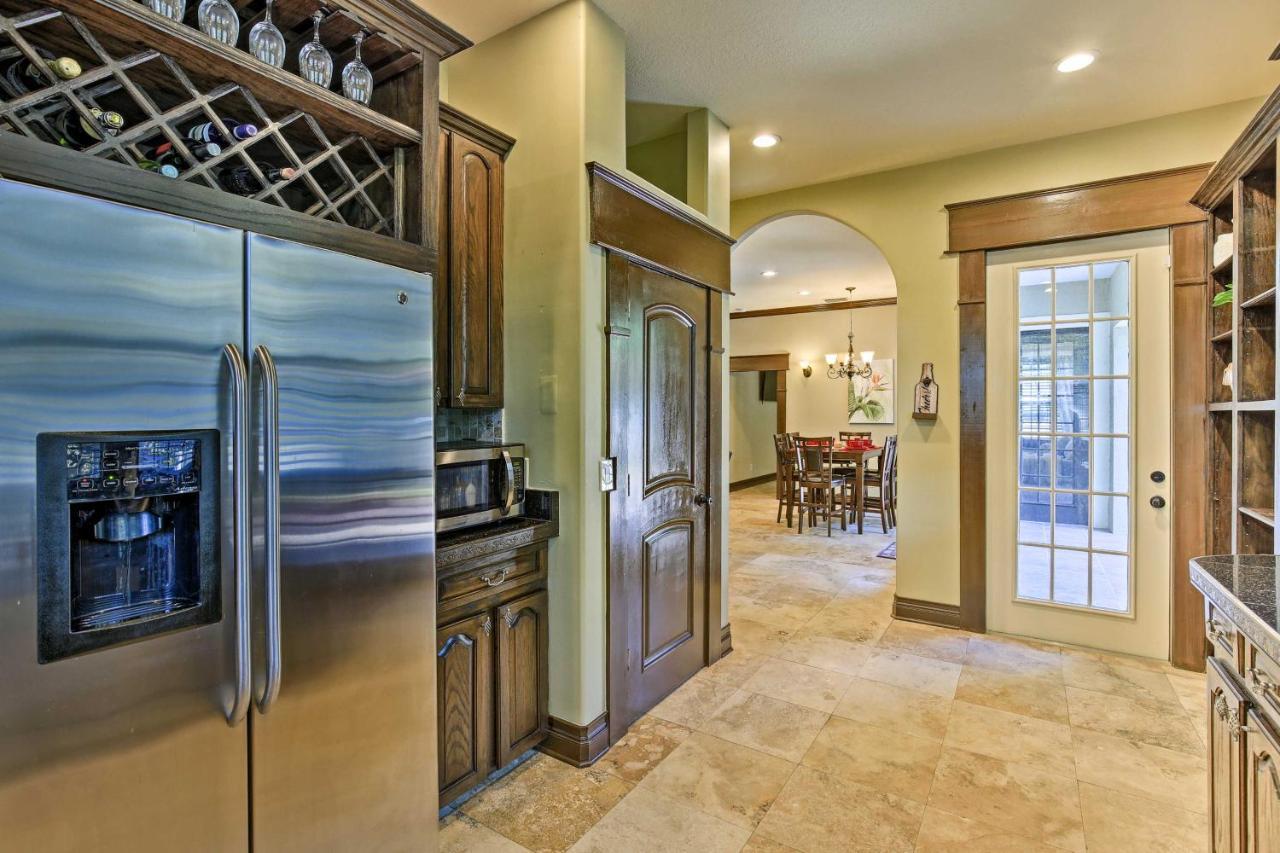 فيلا Tampa Oasis With Pool About 7 Mi To Busch Gardens! المظهر الخارجي الصورة