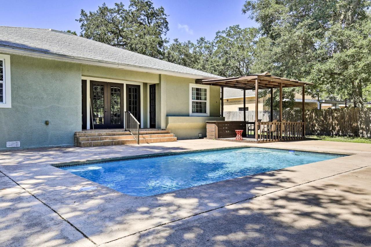 فيلا Tampa Oasis With Pool About 7 Mi To Busch Gardens! المظهر الخارجي الصورة